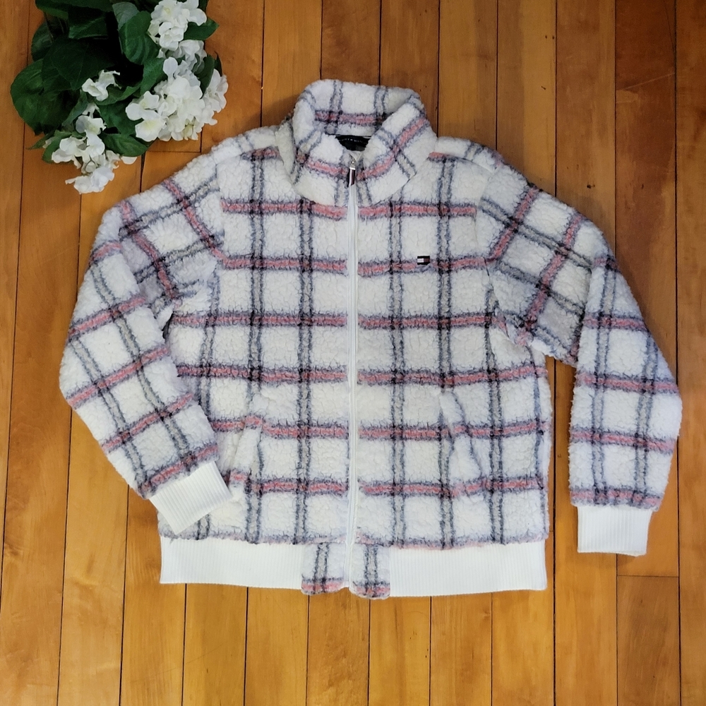 Tommy Hilfiger Plaid Fleece Jacket, Size M, Zipper closure at front
